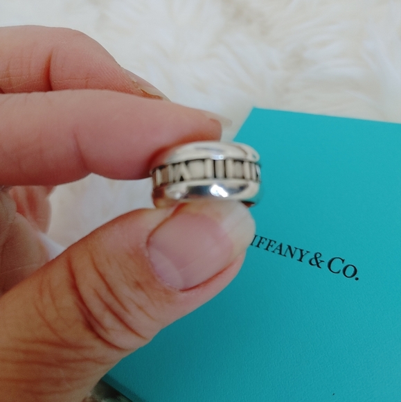 Authentic Tiffany & Co Sterling Silver Atlas Roman Numeral Wide Band Ring - Picture 2 of 13